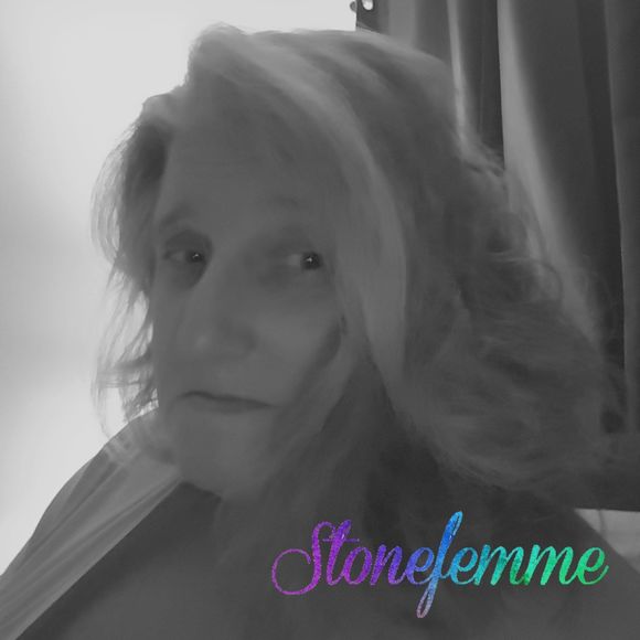 Meet your Posher, Kara - Picture 1 of 1